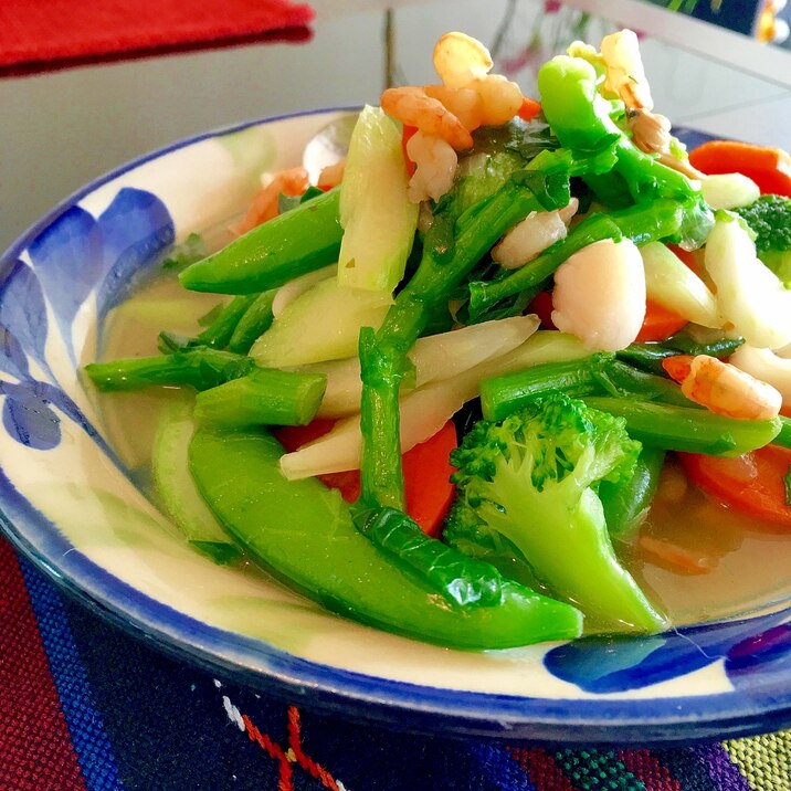 春野菜と魚介のコンソメ煮♩(冷凍野菜を使って簡単)